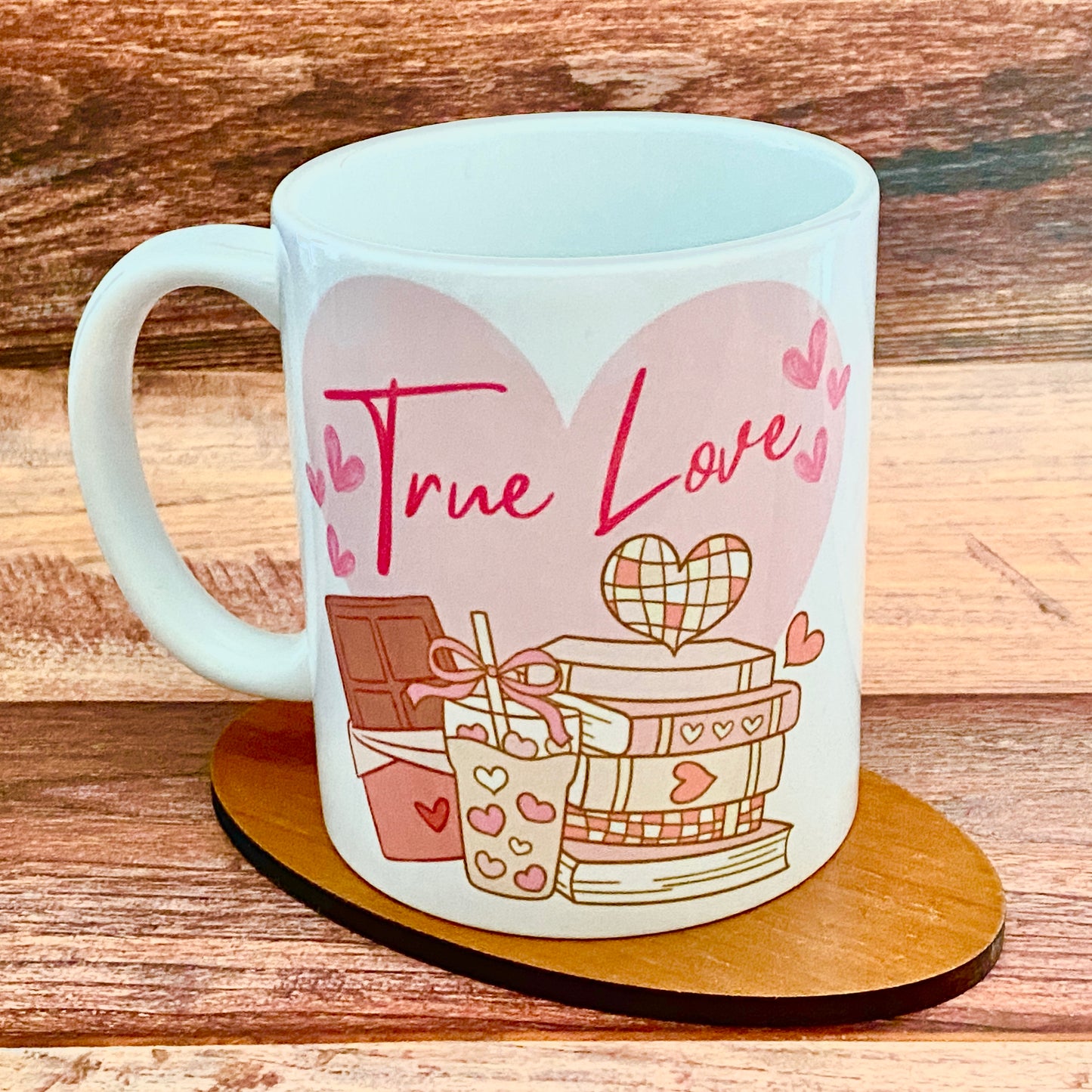 True Love Coffee Mug – Romantic Heart, Books & Chocolate Design – Perfect Gift for Book Lovers and Coffee Lovers