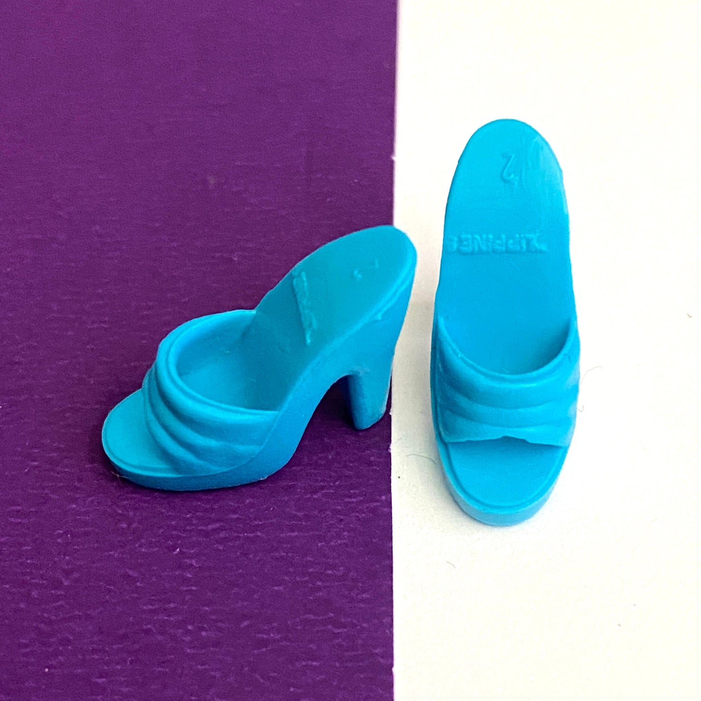 Vintage Barbie Blue Chunky Heels Fashion Extras 1984