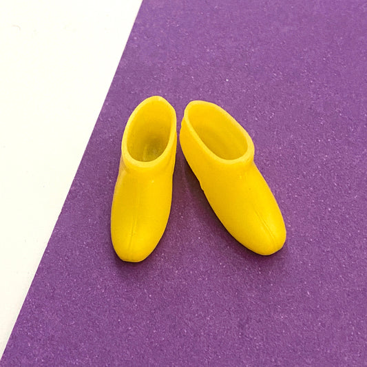 Vintage Barbie Skipper Yellow Ankle Boots, Flats N Heels PAK & Skipper Confetti Cutie #1963