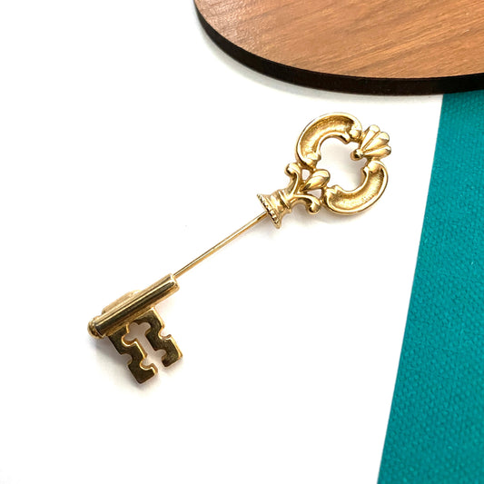 Vintage Avon Key Shaped Stick Pin Gold Tone Skeleton Key