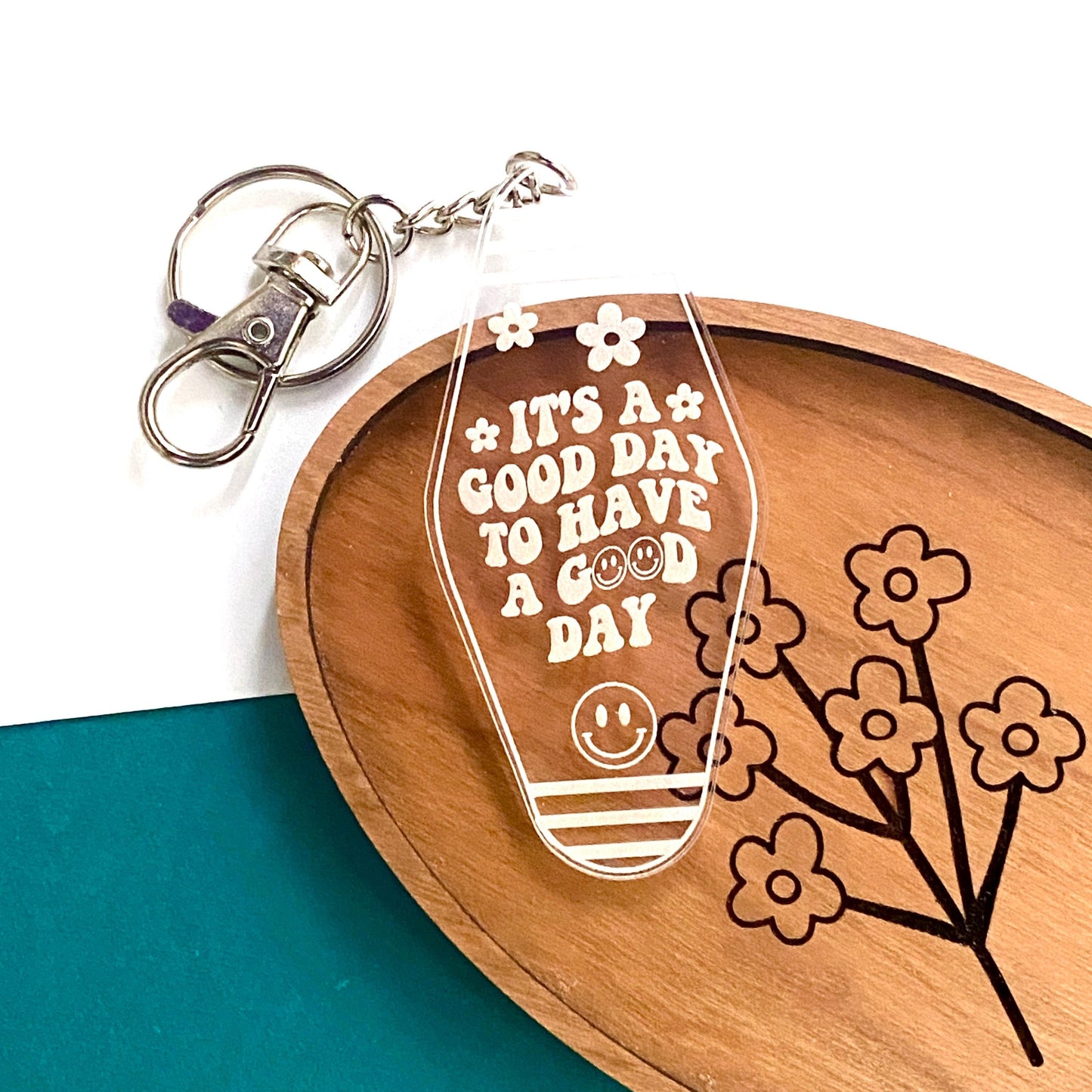 Retro Motel Style Keychain "It's A Good Day To Have A Good Day" Engraved On Clear Acrylic, Cute Positivity Keychain 3"