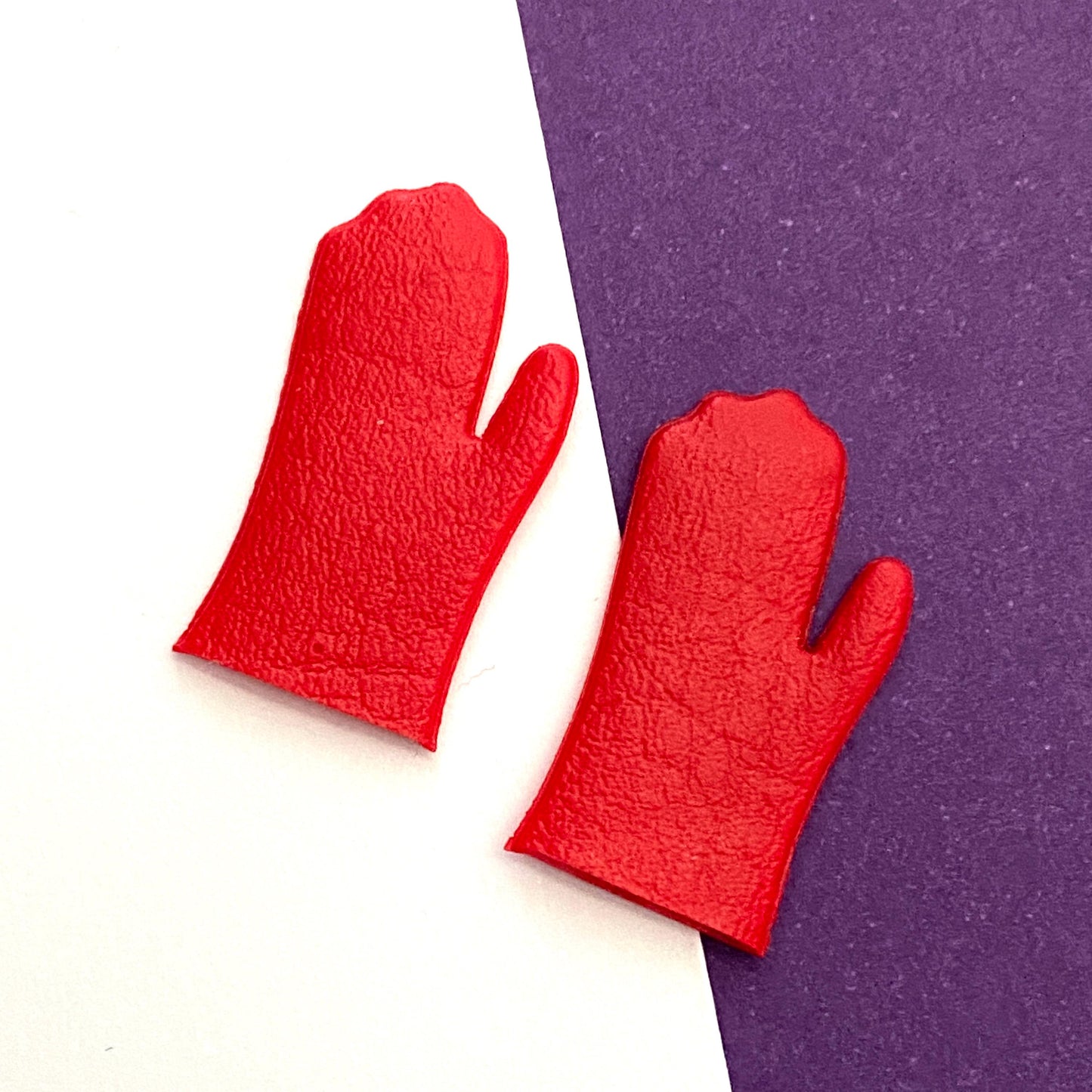 Vintage Barbie Winter Holiday Red Vinyl Gloves #975