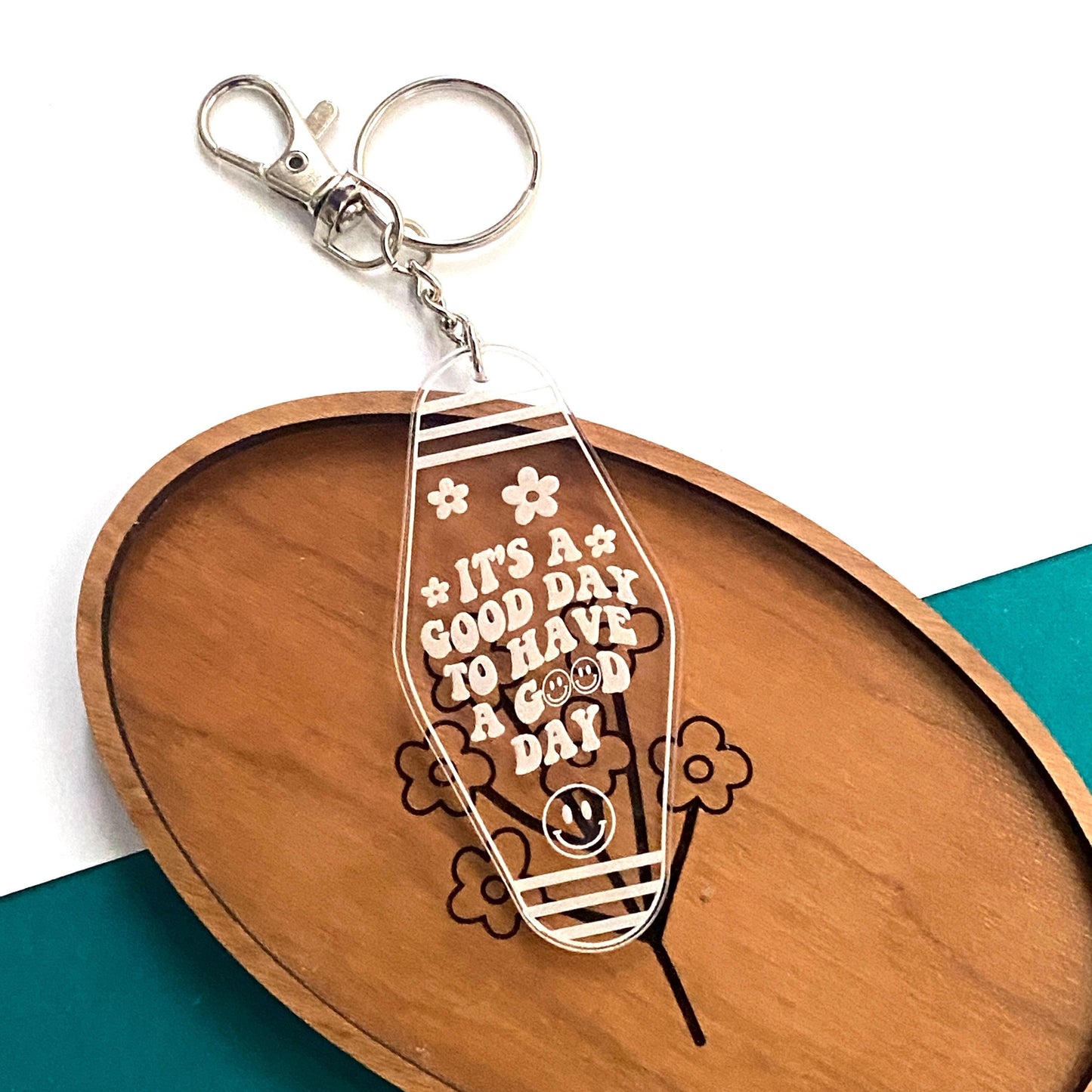 Retro Motel Style Keychain "It's A Good Day To Have A Good Day" Engraved On Clear Acrylic, Cute Positivity Keychain 3"