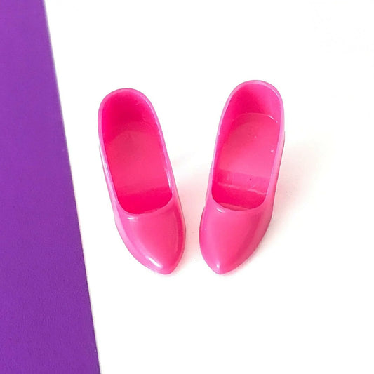 Vintage Barbie Raspberry Pink Heels Closed Toe Shoes, JC Penney Shoe Bag #1498 - VHTF