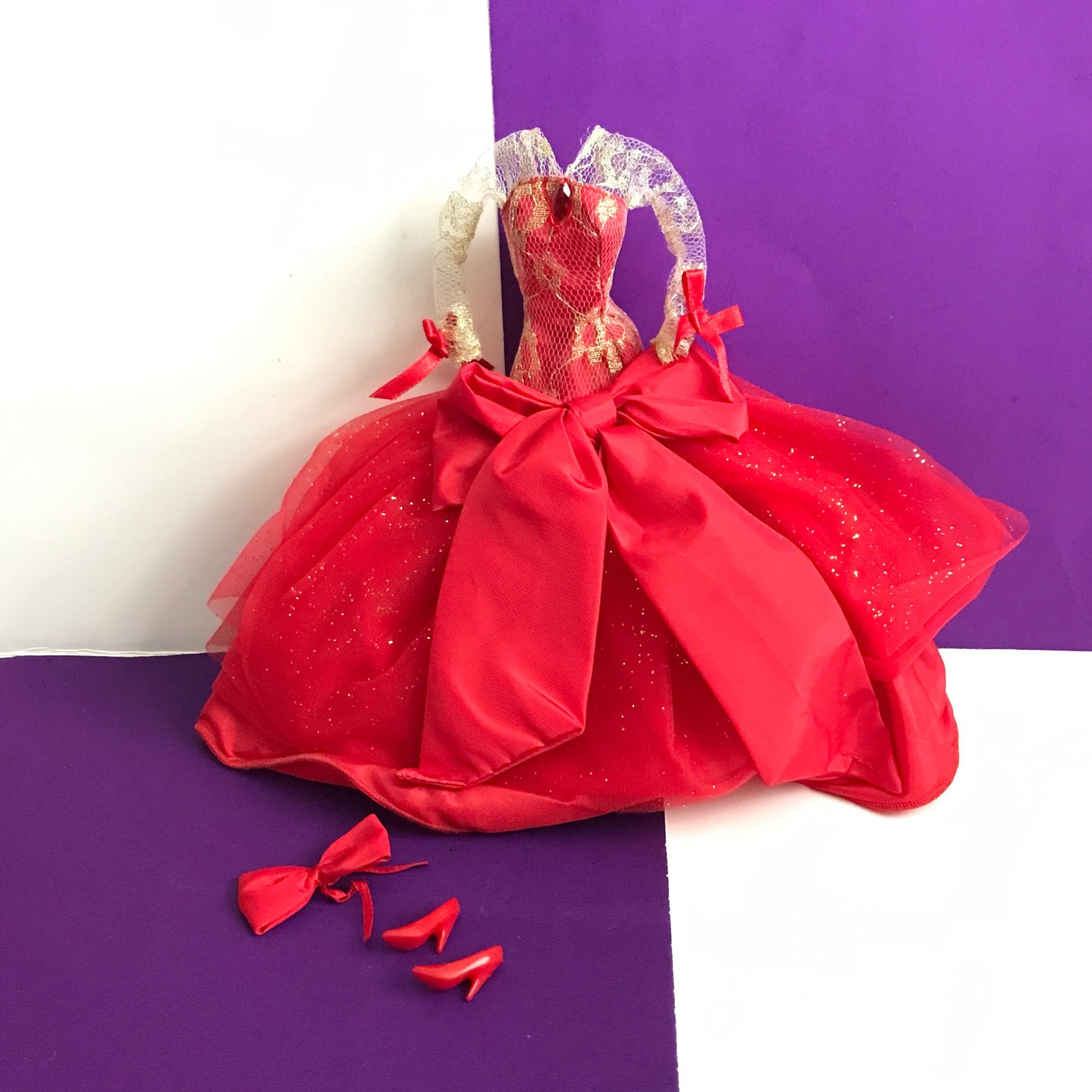 Barbie Ball Gown Radiant In Red Dress with Shoes and Hair Bow 1992, 1990s Barbie Fashions