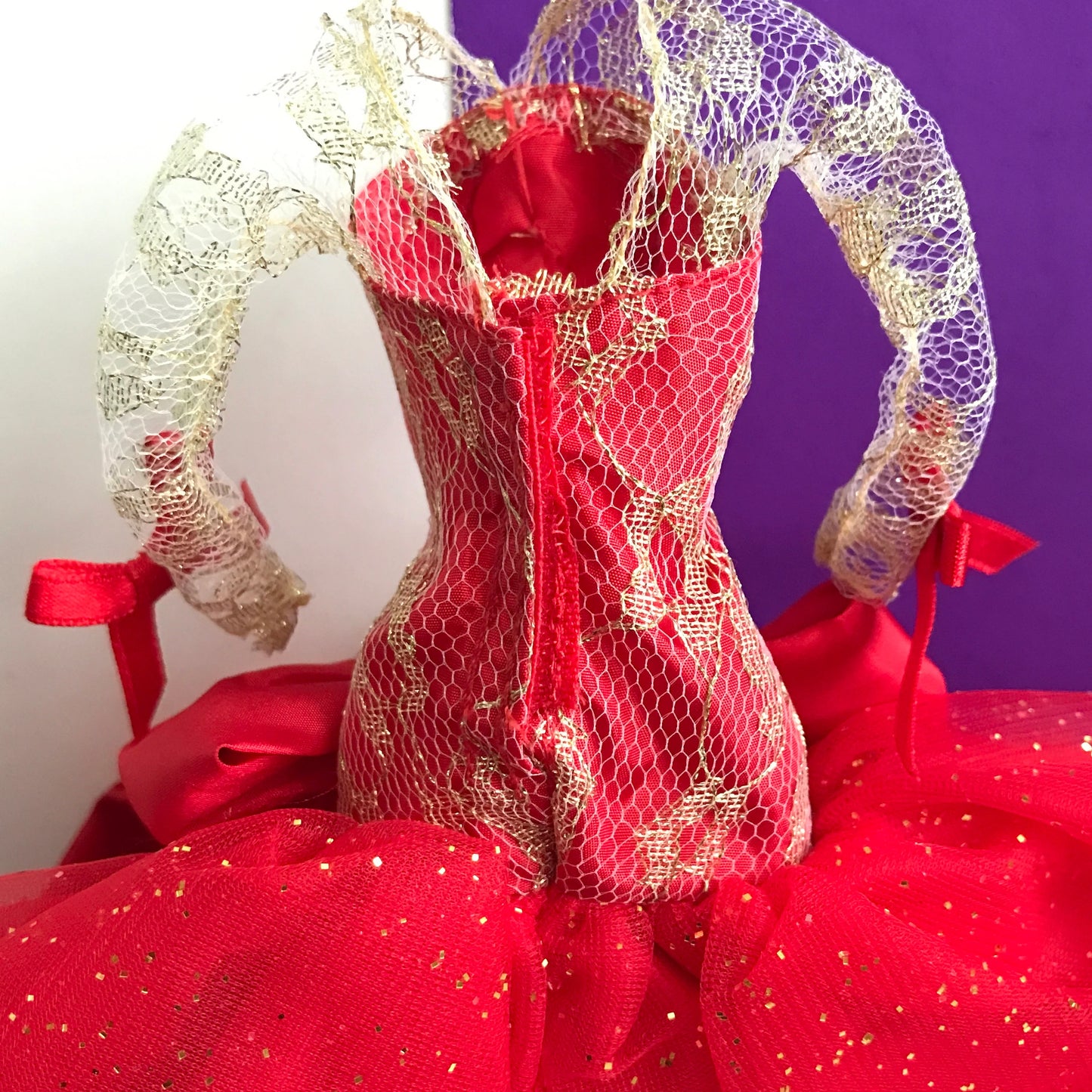 Barbie Ball Gown Radiant In Red Dress with Shoes and Hair Bow 1992, 1990s Barbie Fashions