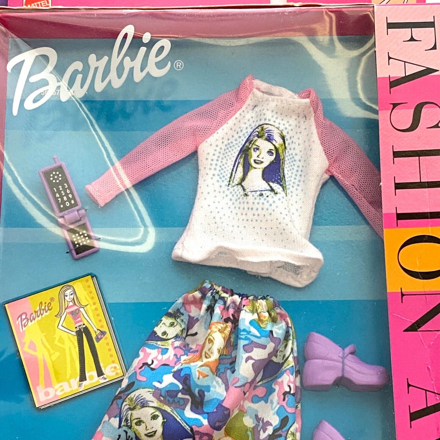 BARBIE FASHION AVENUE OUTFIT 2002 BARBIE SKIRT & TOP w Accessories #25701